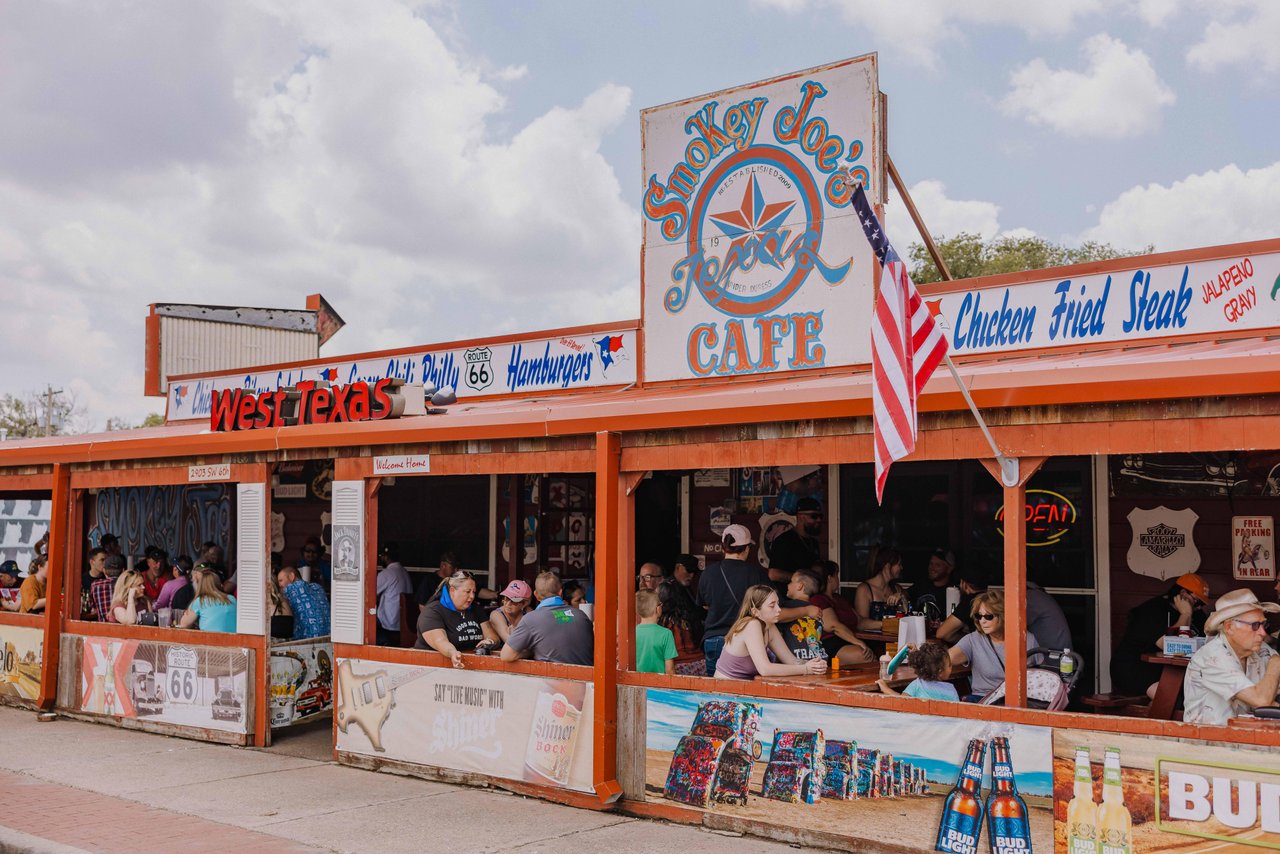 Live Music at Smokey Joes: Jacy Denton